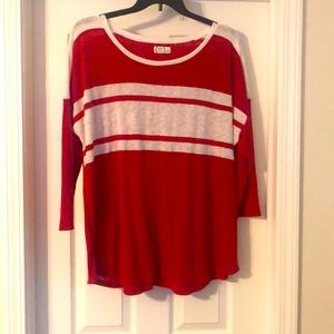 Red and White Maurices 24-7  3/4 length shirt